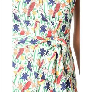 Alice + Olivia Dresses - Alice + Olivia Adrianna Bird Mock- Wrap Dress Alice + Olivia Dresses - Alice + Olivia Adrianna Bird Mock- Wrap Dress